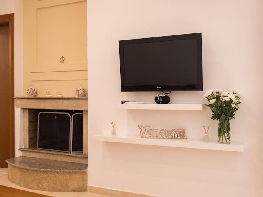 & Apartment